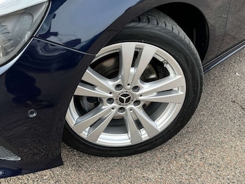 Used Mercedes-Benz A-Class 2017 for sale - 77535019: Photo