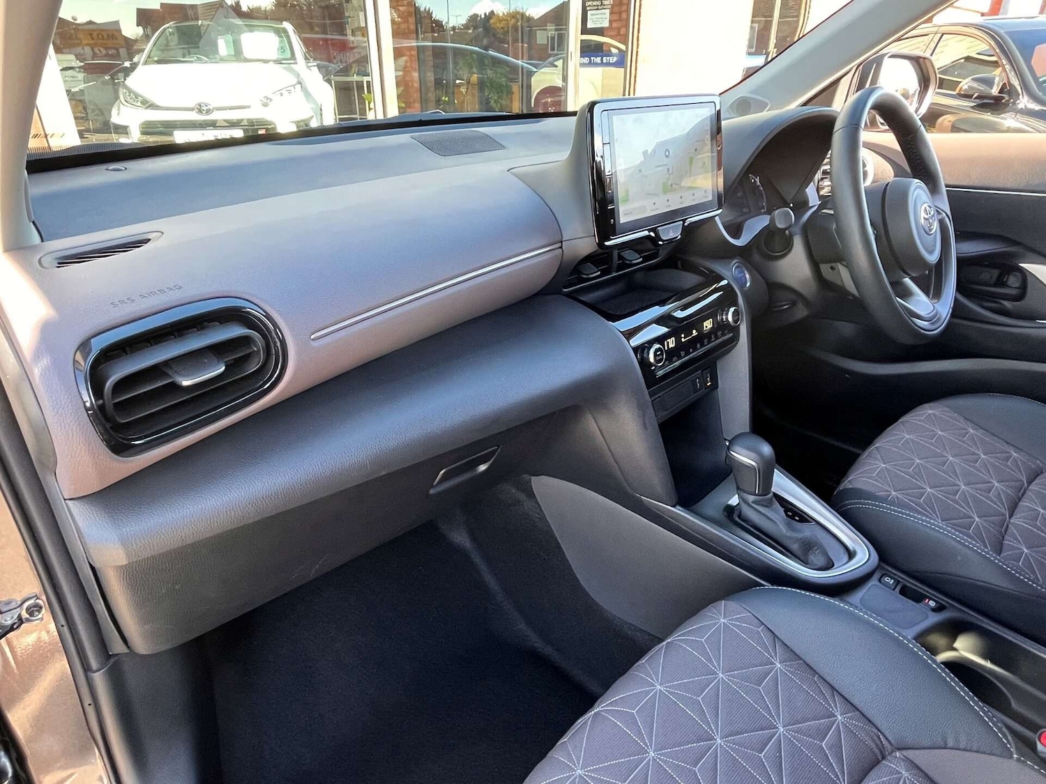 Used Toyota Yaris Cross 2022 for sale - 76905364: Photo 17