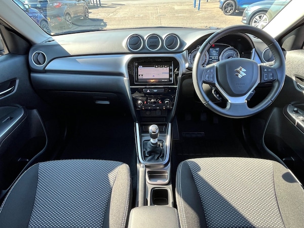 Used Suzuki Vitara 2023 for sale - 74824898: Photo 2