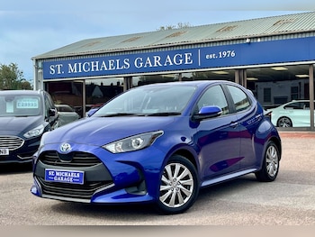 Used Toyota Yaris 2023 for sale - 78412321: Photo