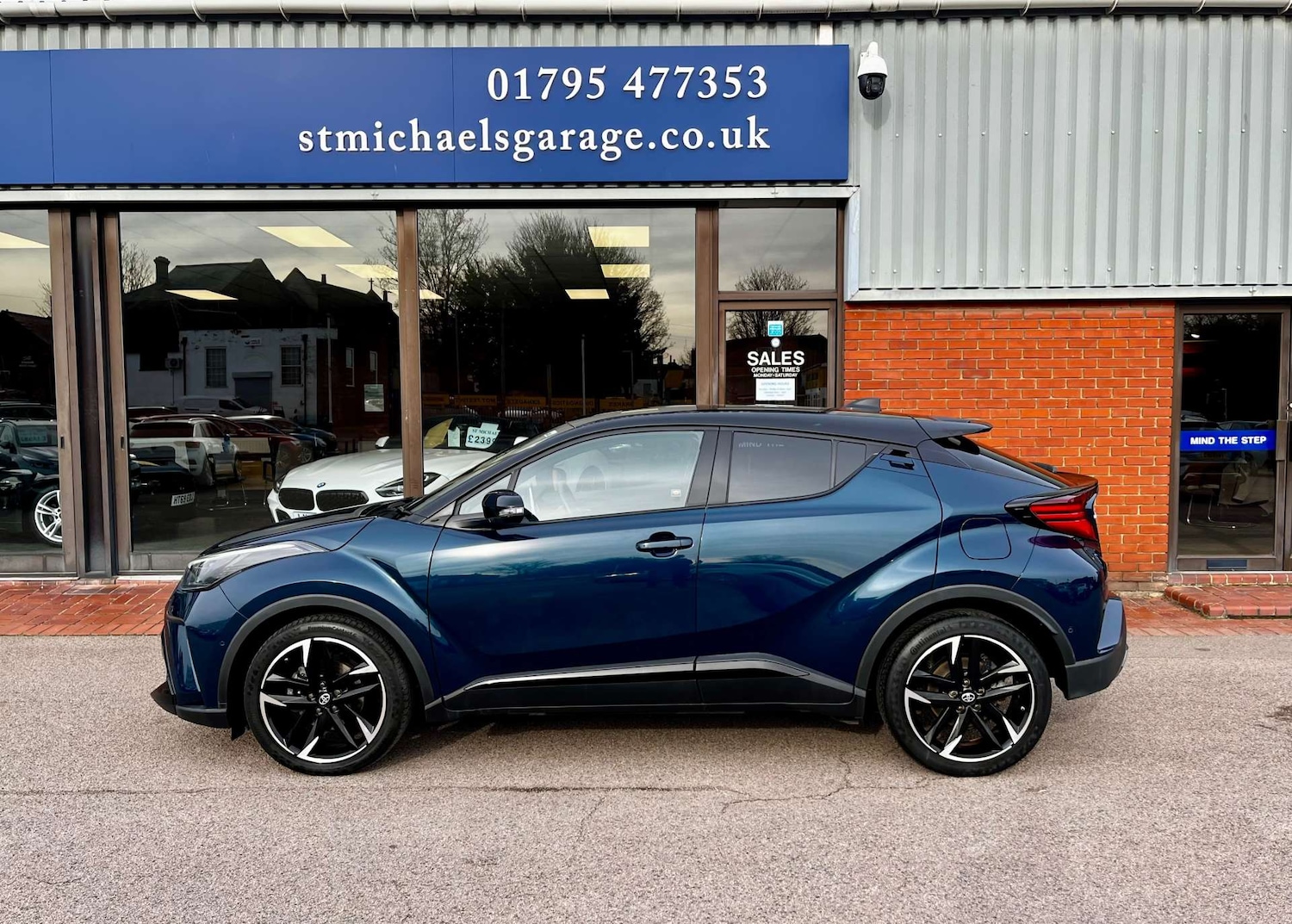 Used Toyota C-HR 2023 for sale - 77449552: Photo 11