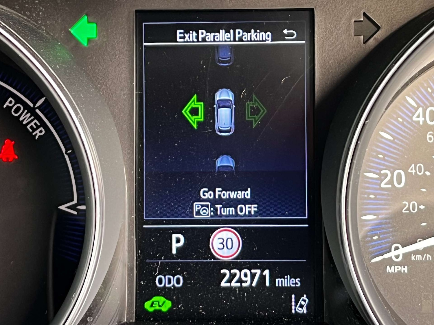 Used Toyota C-HR 2023 for sale - 77449552: Photo 24