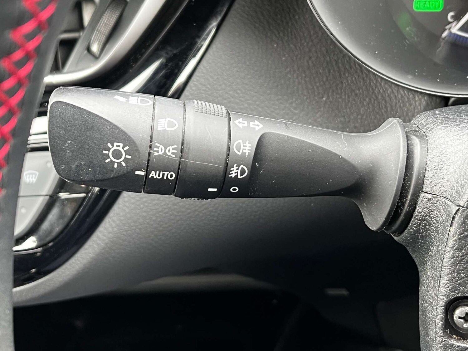 Used Toyota C-HR 2023 for sale - 77449552: Photo 64