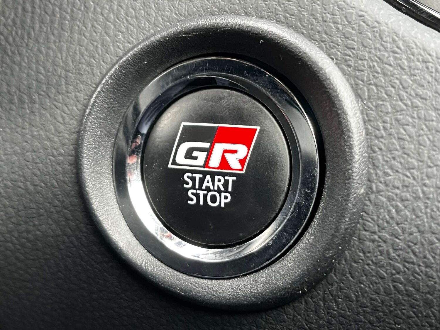 Used Toyota C-HR 2023 for sale - 77449552: Photo 67