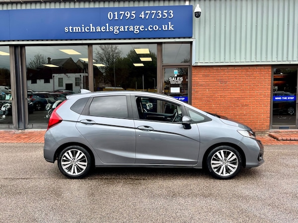 Used Honda Jazz 2019 for sale - 74824505: Photo 10