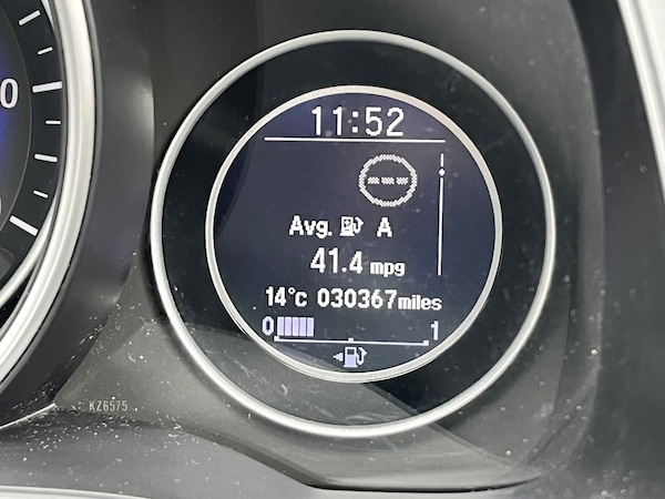 Used Honda Jazz 2019 for sale - 74824505: Photo 24