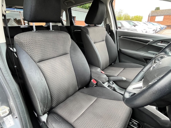 Used Honda Jazz 2019 for sale - 74824505: Photo 45