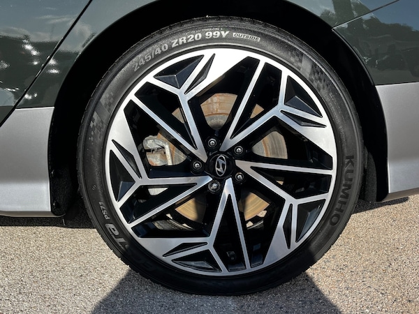 Used Hyundai IONIQ 6 2023 for sale - 75724781: Photo 14