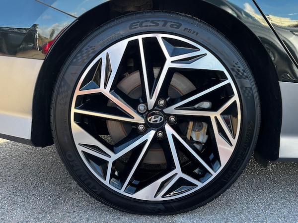 Used Hyundai IONIQ 6 2023 for sale - 75724781: Photo 16