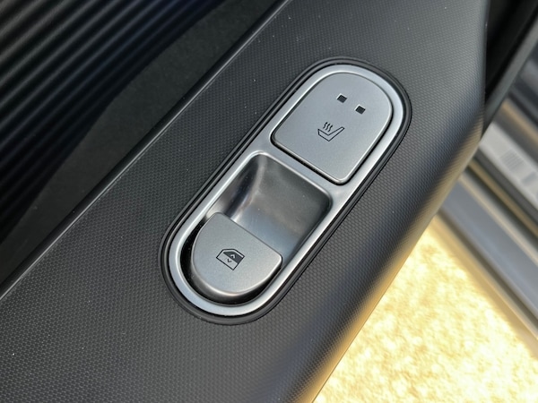 Used Hyundai IONIQ 6 2023 for sale - 75724781: Photo 70