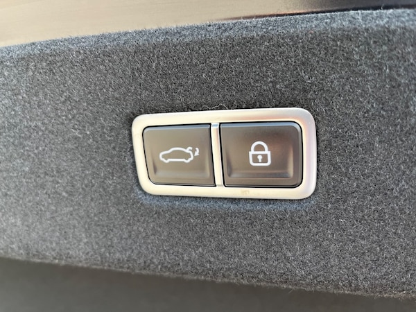 Used Hyundai IONIQ 6 2023 for sale - 75724781: Photo 79