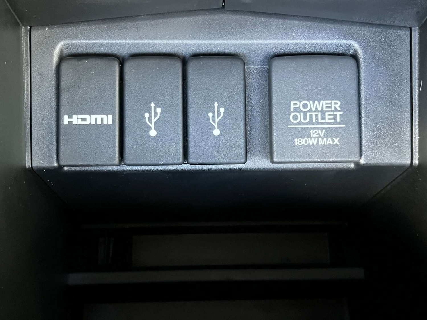 Used Honda CR-V 2017 for sale - 76905312: Photo 48