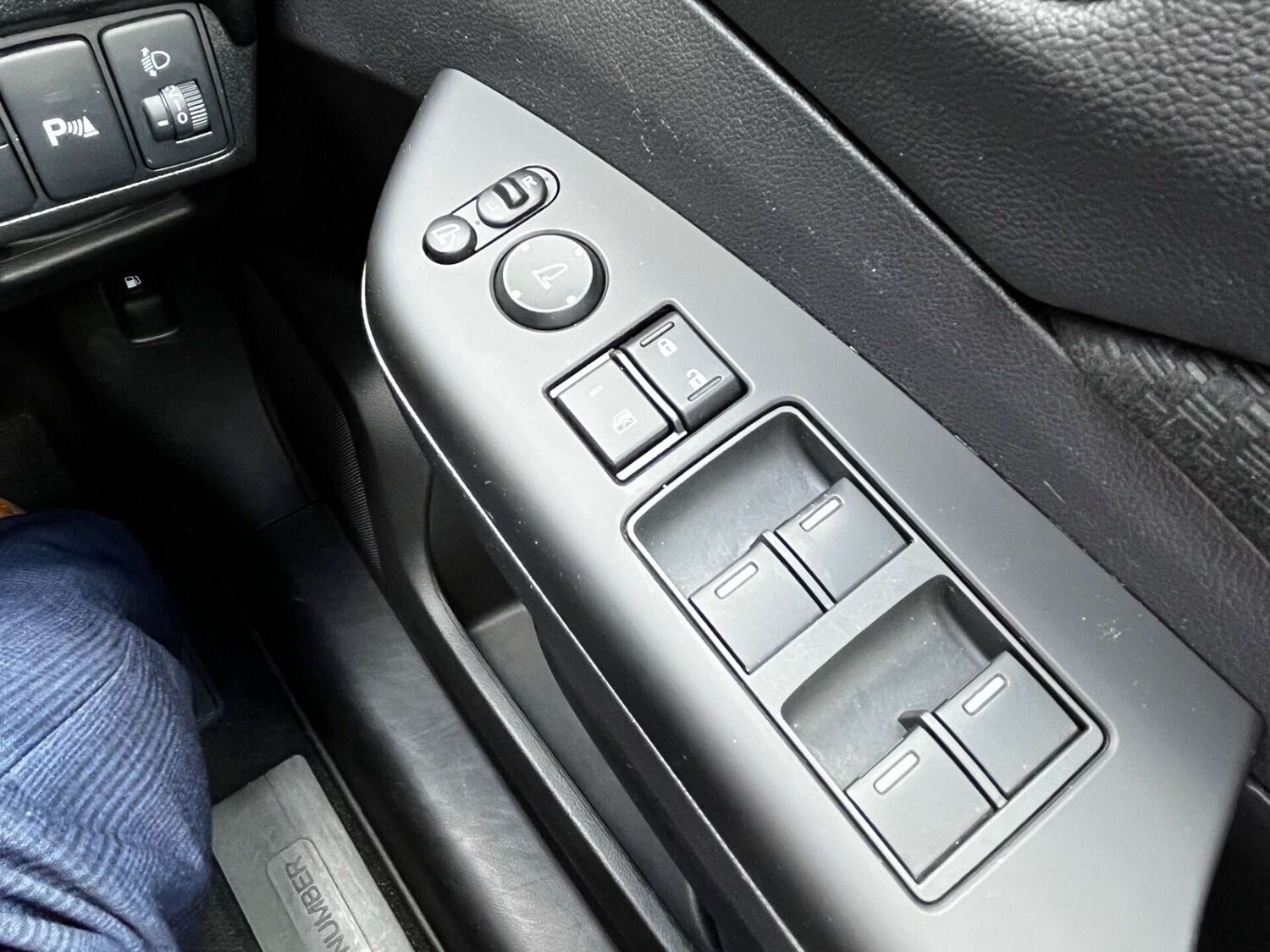 Used Honda CR-V 2017 for sale - 76905312: Photo 60