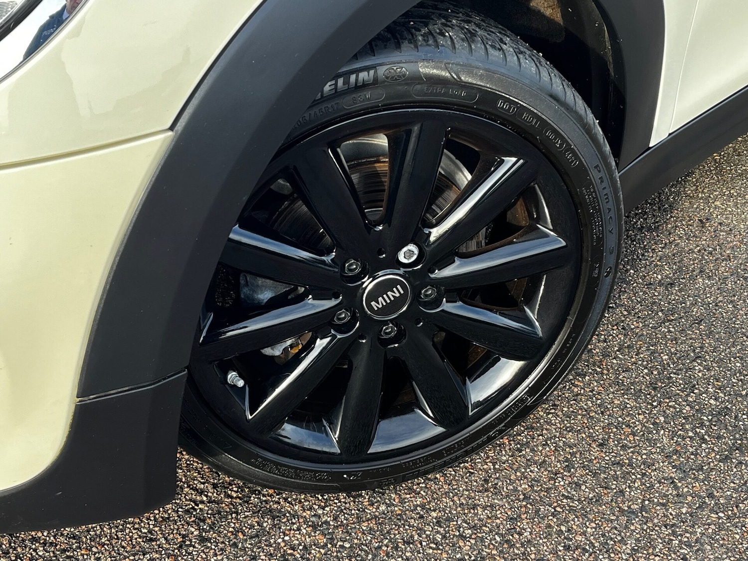 Used MINI Convertible 2018 for sale - 76807109: Photo 3