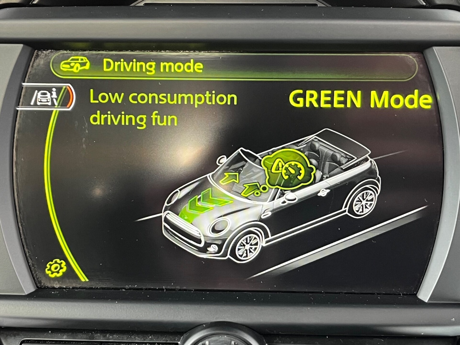 Used MINI Convertible 2018 for sale - 76807109: Photo 30