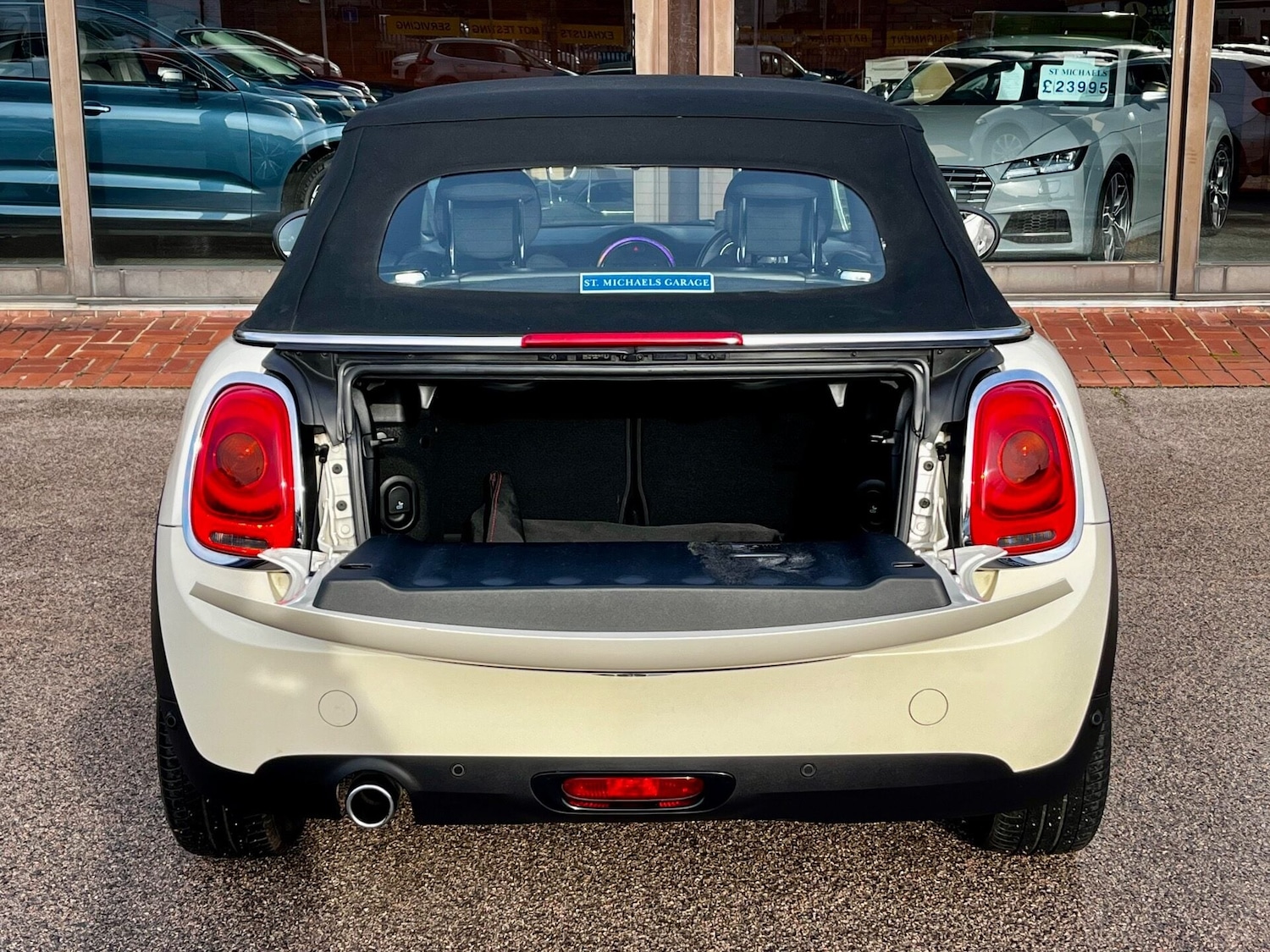 Used MINI Convertible 2018 for sale - 76807109: Photo 67