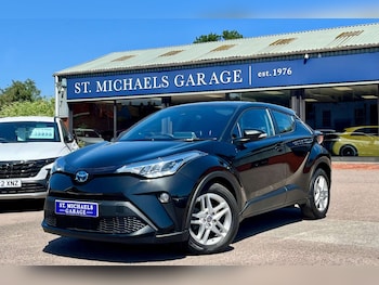 Used Toyota C-HR 2023 for sale - 78617710: Photo