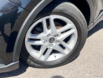 Used Toyota C-HR 2023 for sale - 78617710: Photo