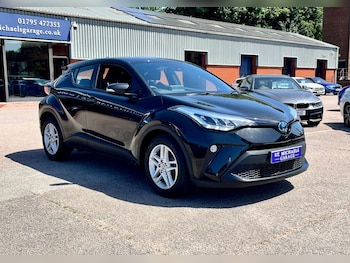 Used Toyota C-HR 2023 for sale - 78617710: Photo