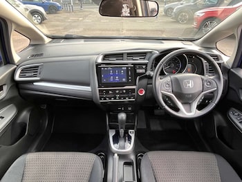 Used Honda Jazz 2019 for sale - 77964856: Photo