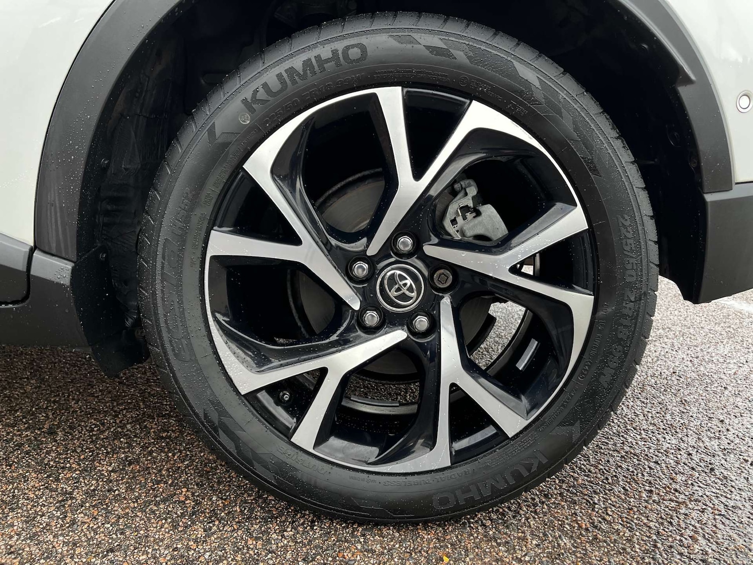 Used Toyota C-HR 2017 for sale - 77392219: Photo 13