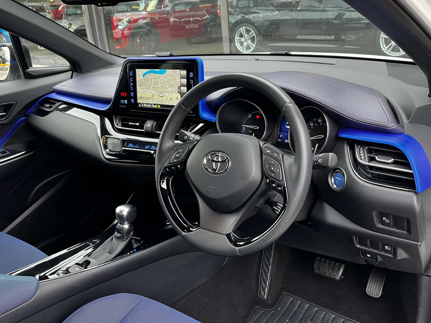 Used Toyota C-HR 2017 for sale - 77392219: Photo 18