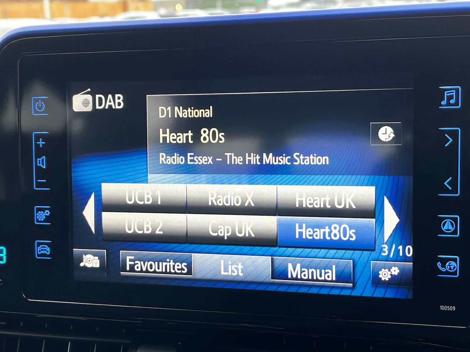 Used Toyota C-HR 2017 for sale - 77392219: Photo 41