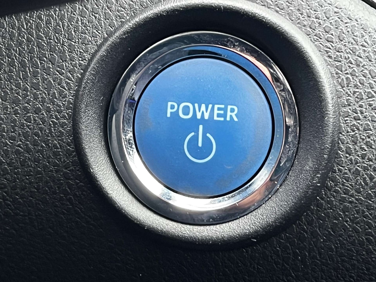 Used Toyota C-HR 2017 for sale - 77392219: Photo 60