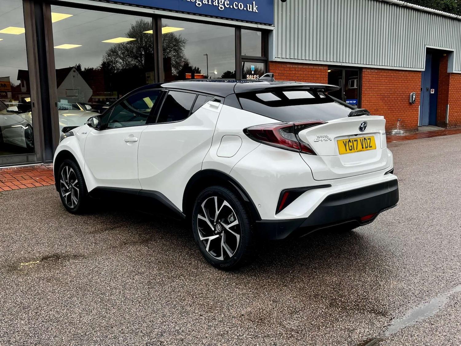 Used Toyota C-HR 2017 for sale - 77392219: Photo 9