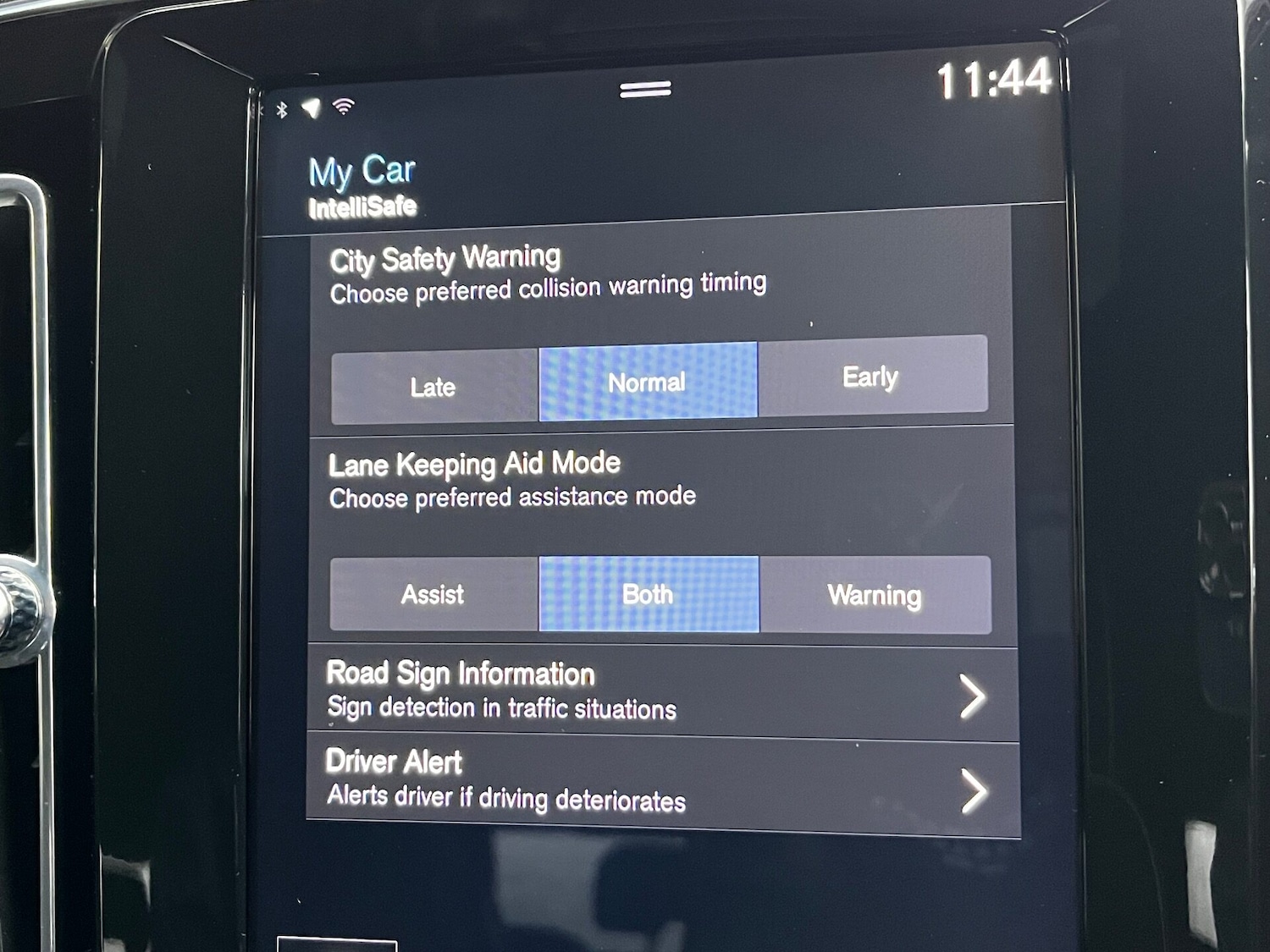 Used Volvo XC40 2020 for sale - 76653890: Photo 29