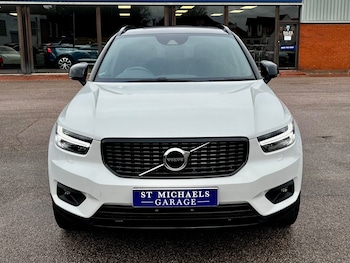 Used Volvo XC40 2020 for sale - 76653890: Photo