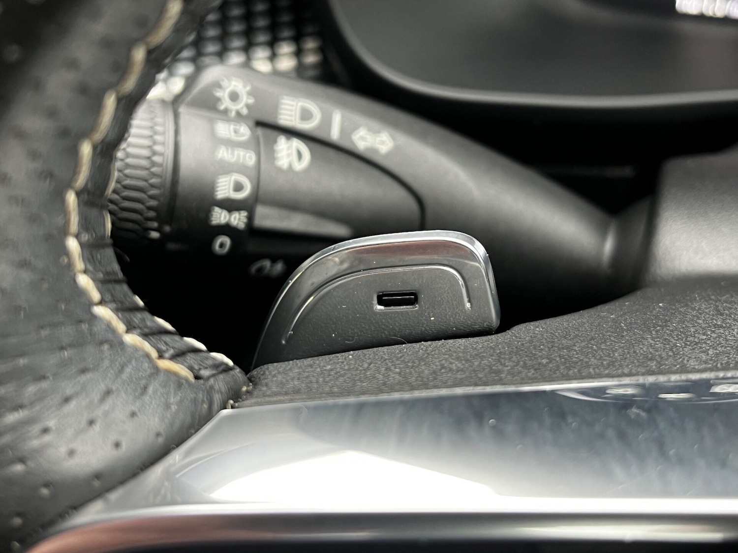 Used Volvo XC40 2020 for sale - 76653890: Photo 52