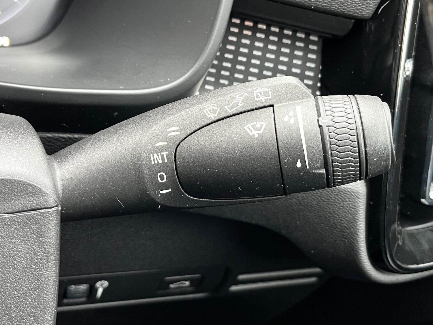 Used Volvo XC40 2020 for sale - 76653890: Photo 55