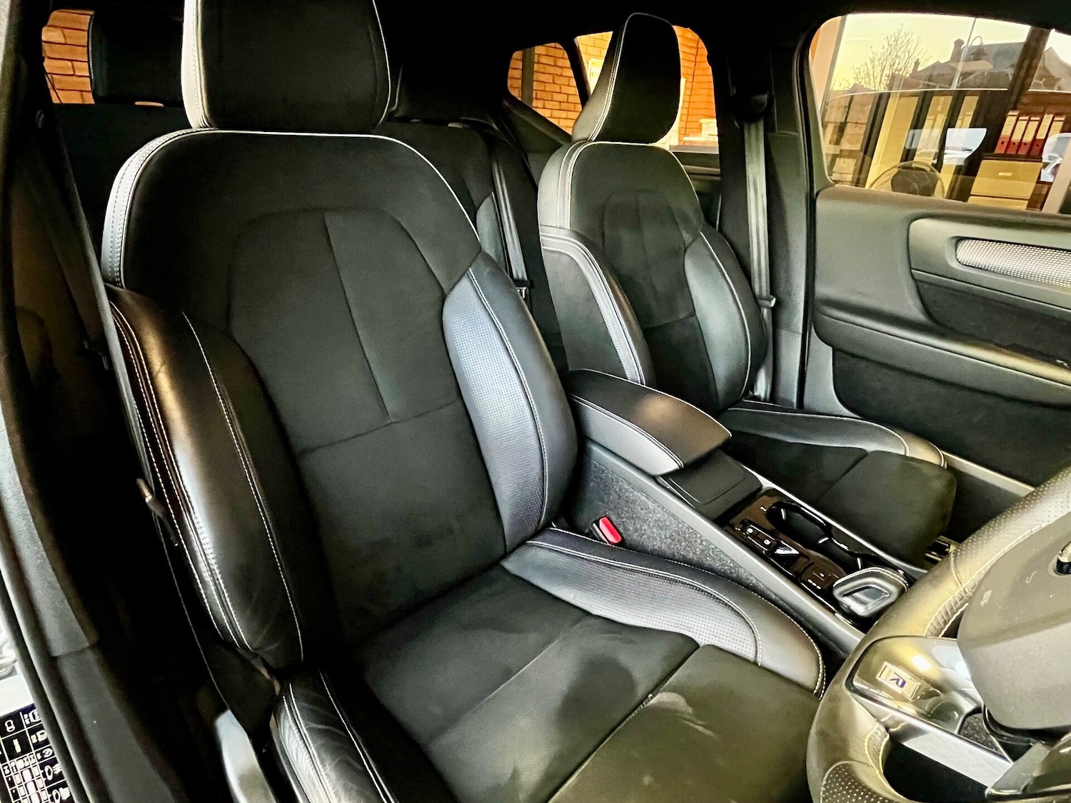 Used Volvo XC40 2020 for sale - 76653890: Photo 58