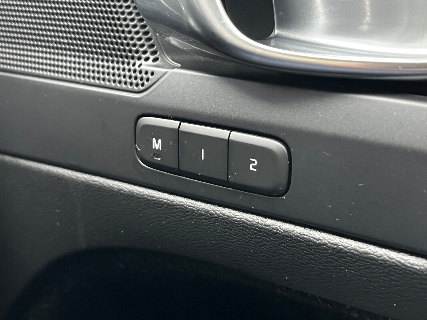 Used Volvo XC40 2020 for sale - 76653890: Photo 60