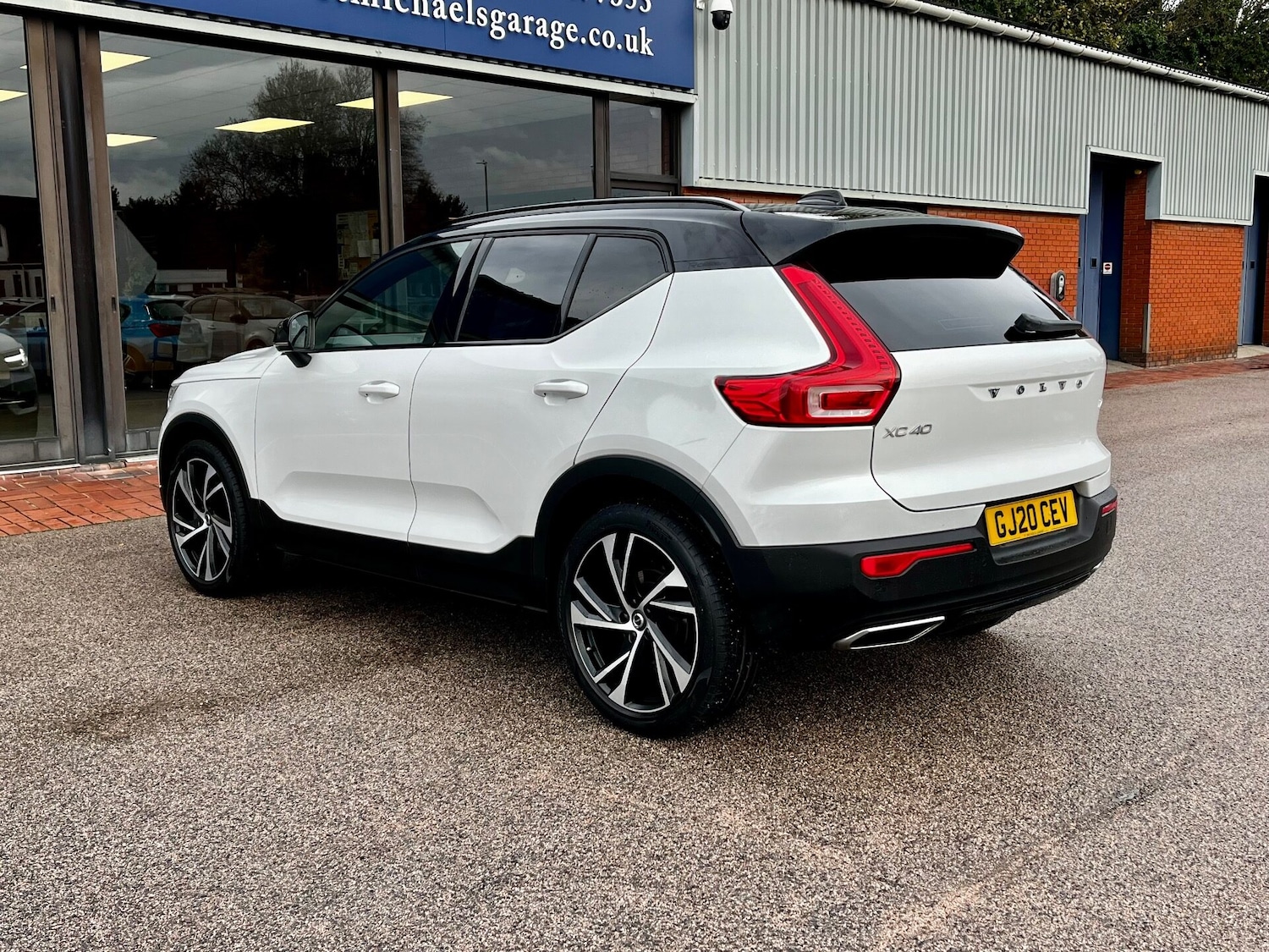 Used Volvo XC40 2020 for sale - 76653890: Photo 9