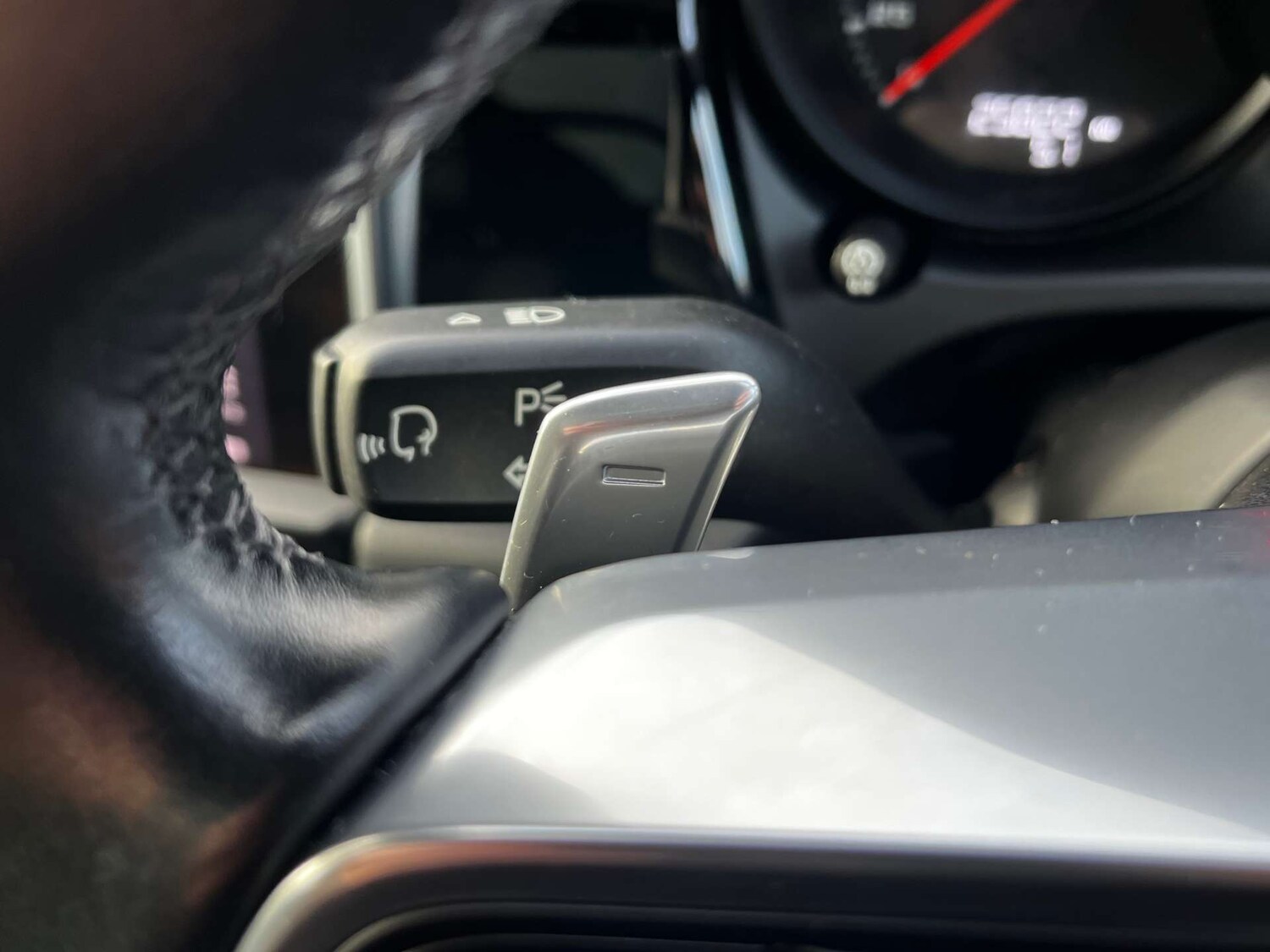 Used Porsche Macan 2019 for sale - 77159475: Photo 61