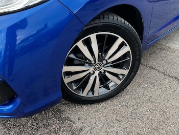 Used Honda Jazz 2019 for sale - 76905369: Photo