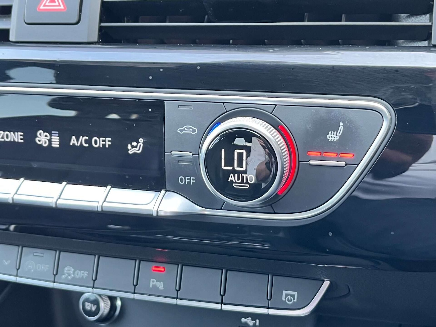 Used Audi A4 2019 for sale - 76905330: Photo 45