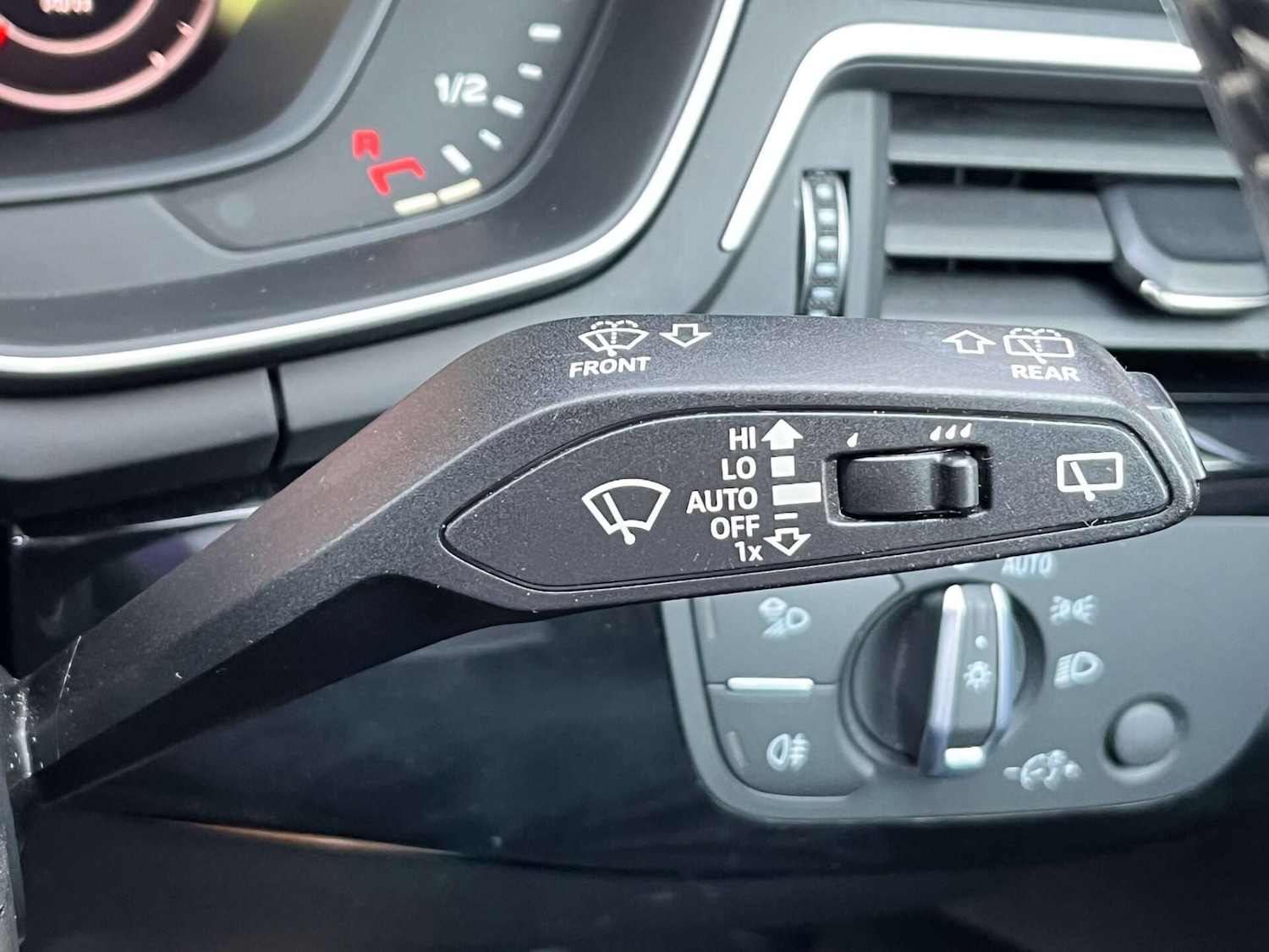 Used Audi A4 2019 for sale - 76905330: Photo 58