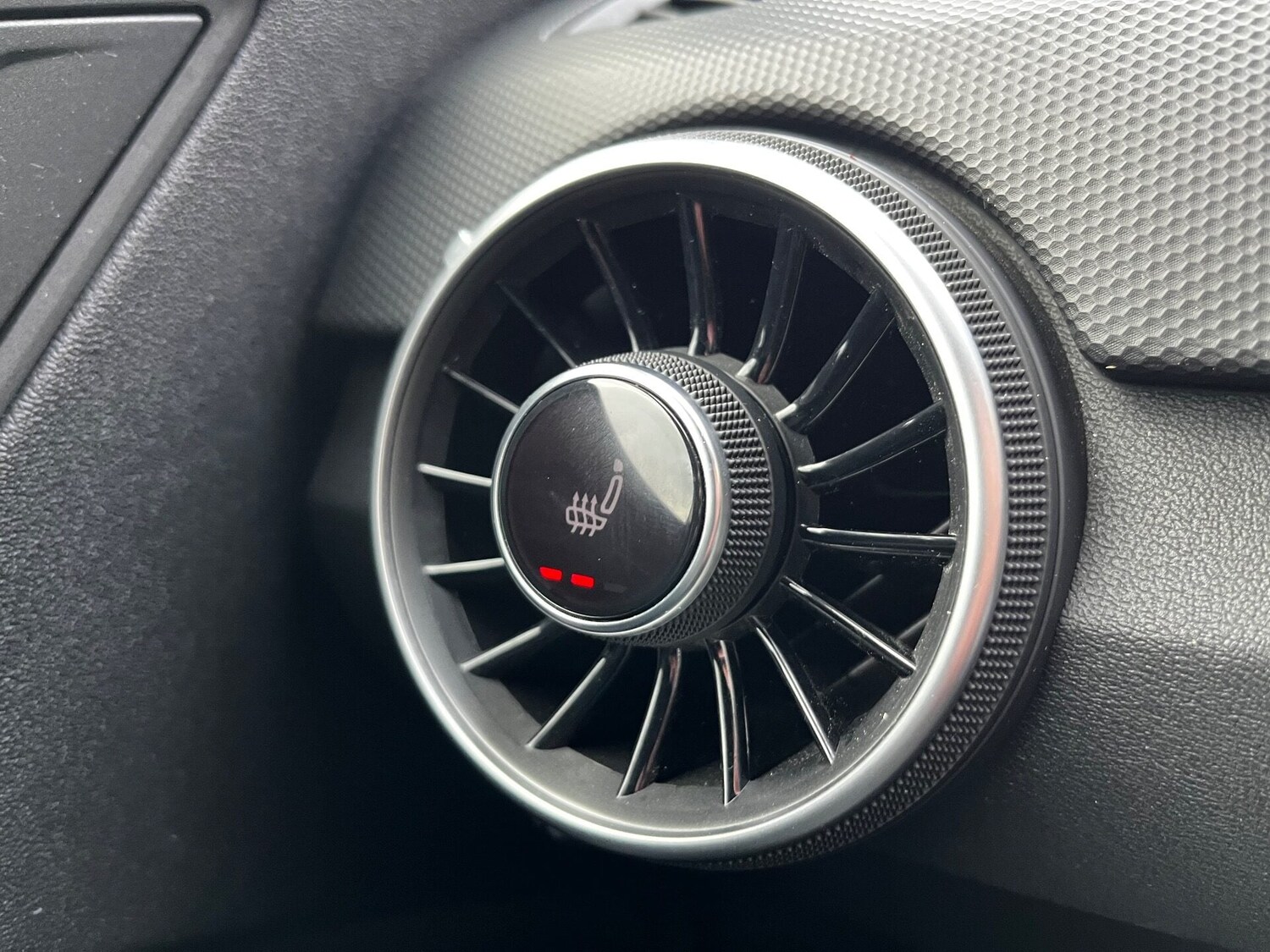 Used Audi TT 2017 for sale - 76710636: Photo 50