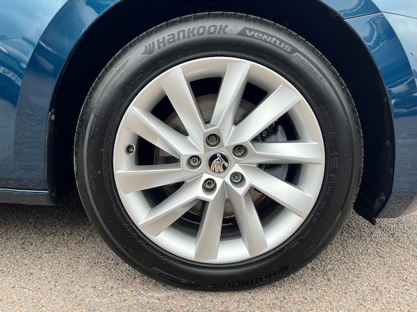 Used Skoda Superb 2022 for sale - 76037348: Photo 16