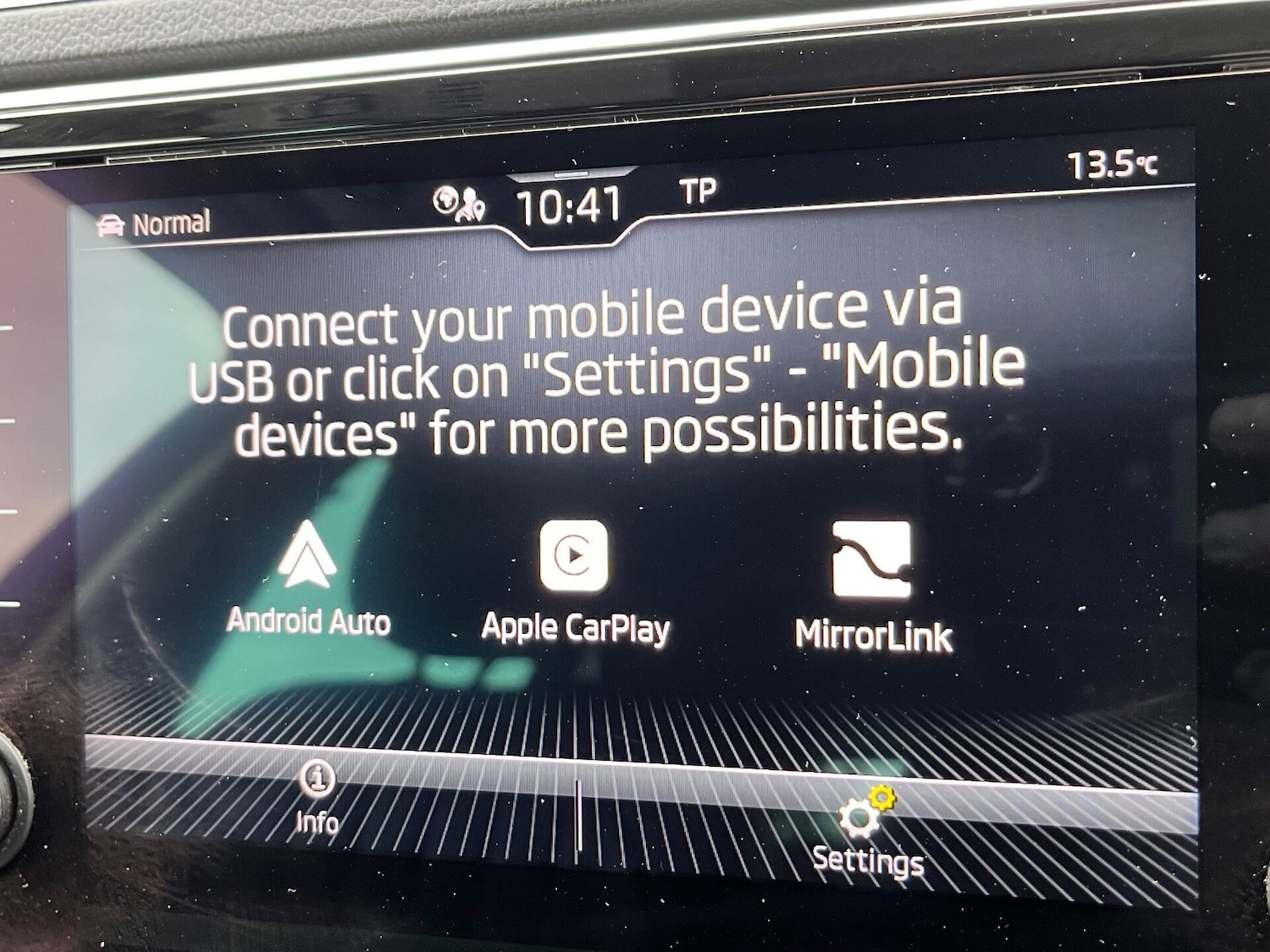 Used Skoda Superb 2022 for sale - 76037348: Photo 40