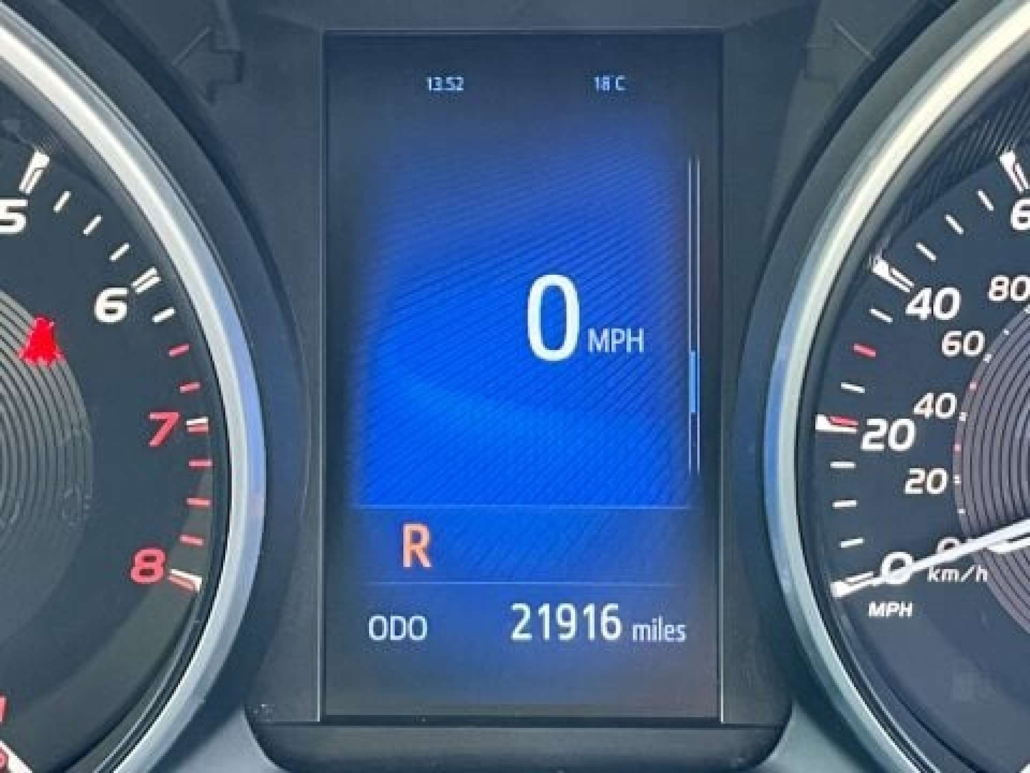 Used Toyota Avensis 2017 for sale - 76905317: Photo 22