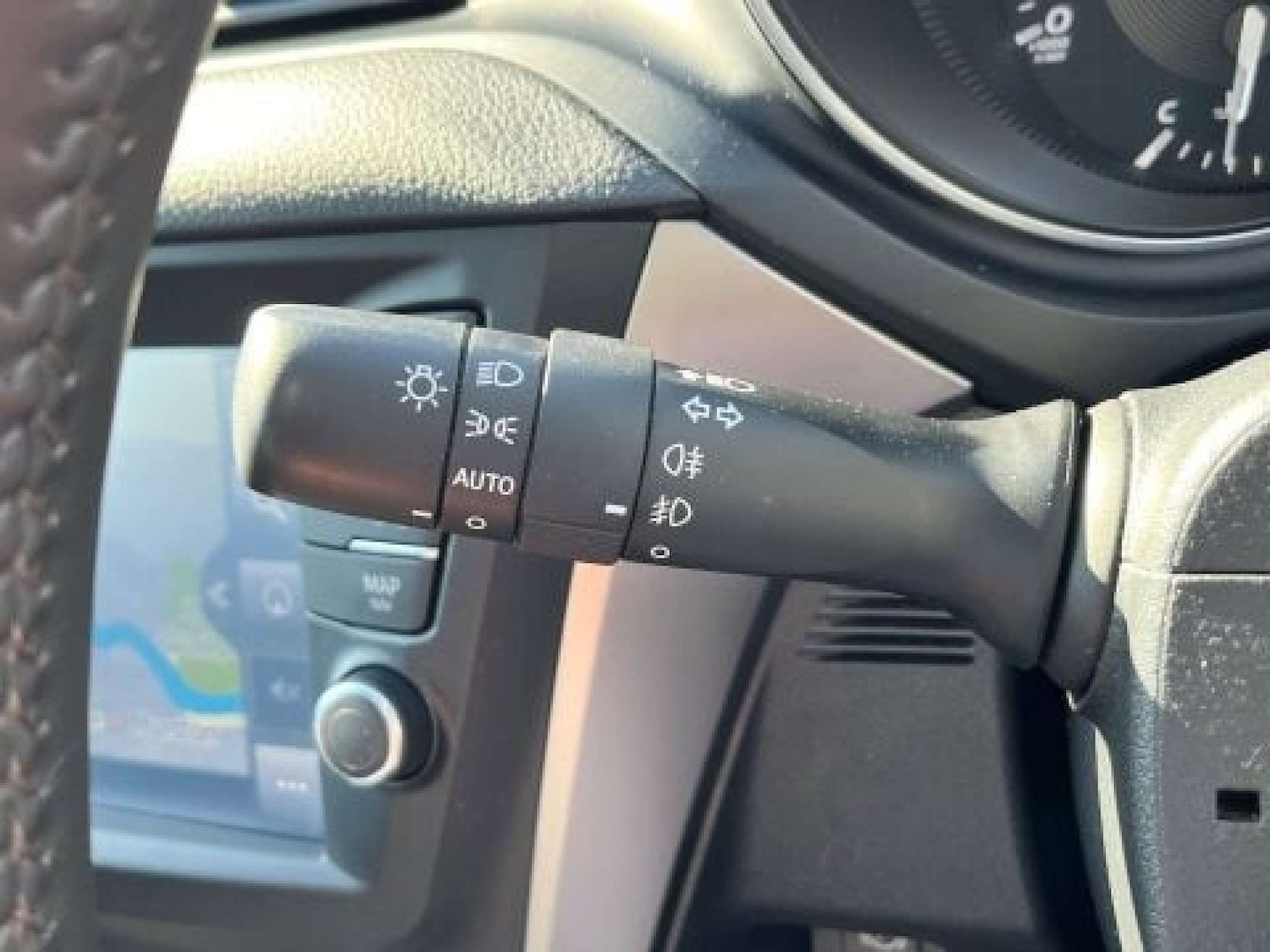 Used Toyota Avensis 2017 for sale - 76905317: Photo 48