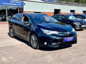 Used Toyota Avensis 2017 for sale - 76905317: Photo