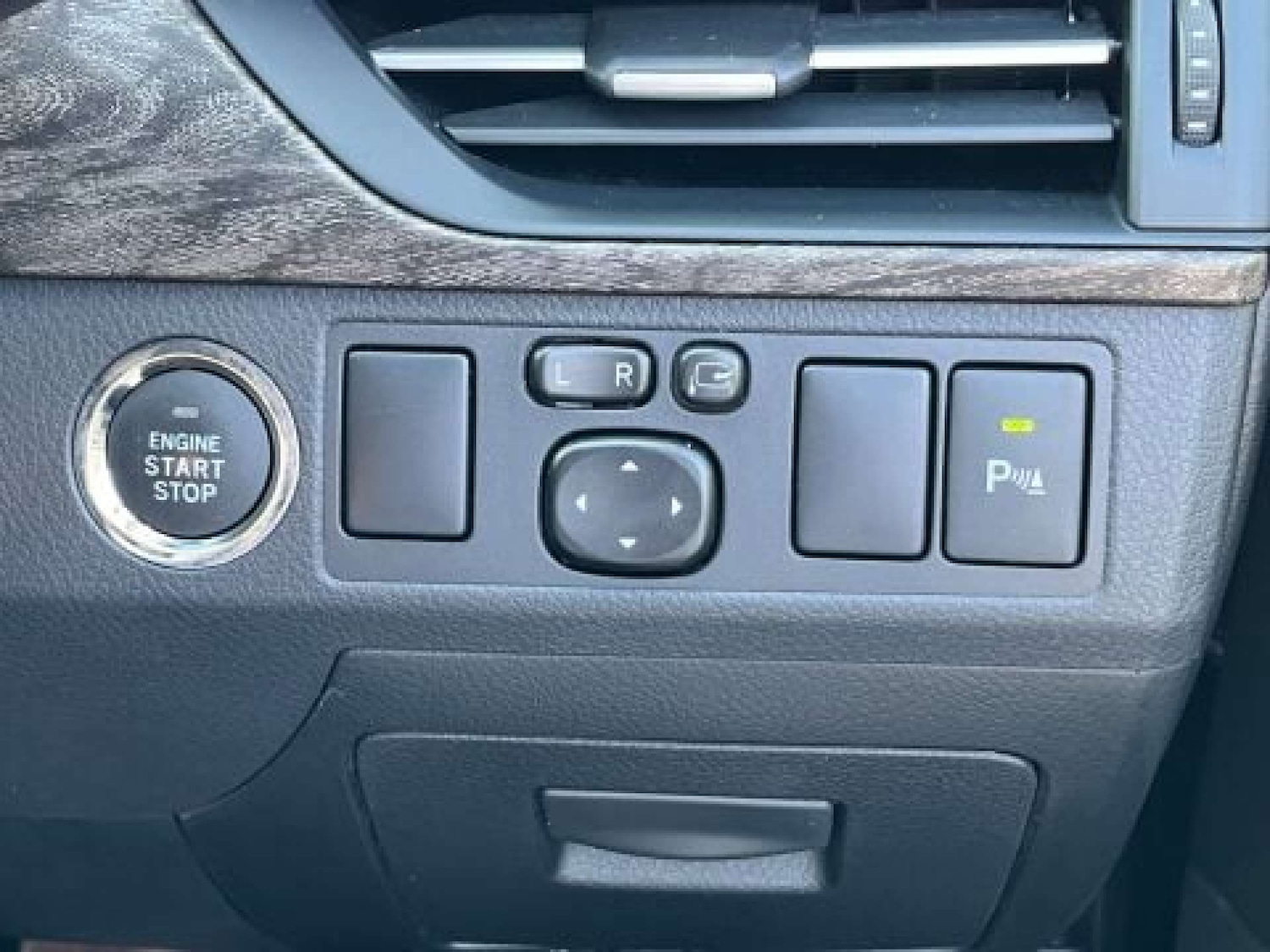 Used Toyota Avensis 2017 for sale - 76905317: Photo 58