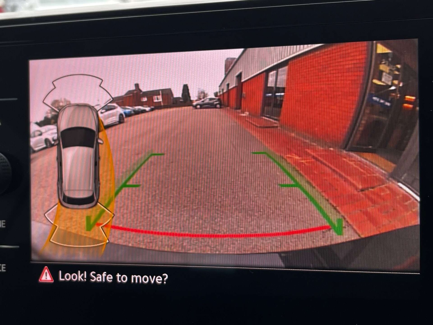 Used Volkswagen T-Roc 2025 for sale - 76957804: Photo 33