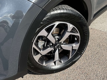 Used Kia Sportage 2021 for sale - 76905302: Photo