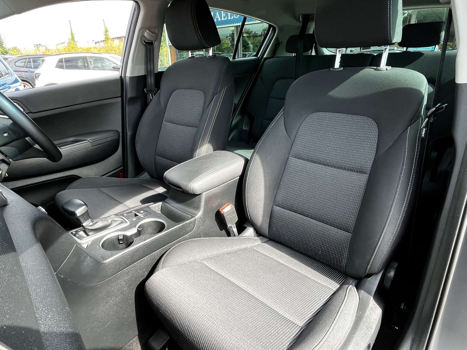 Used Kia Sportage 2021 for sale - 76905302: Photo 60